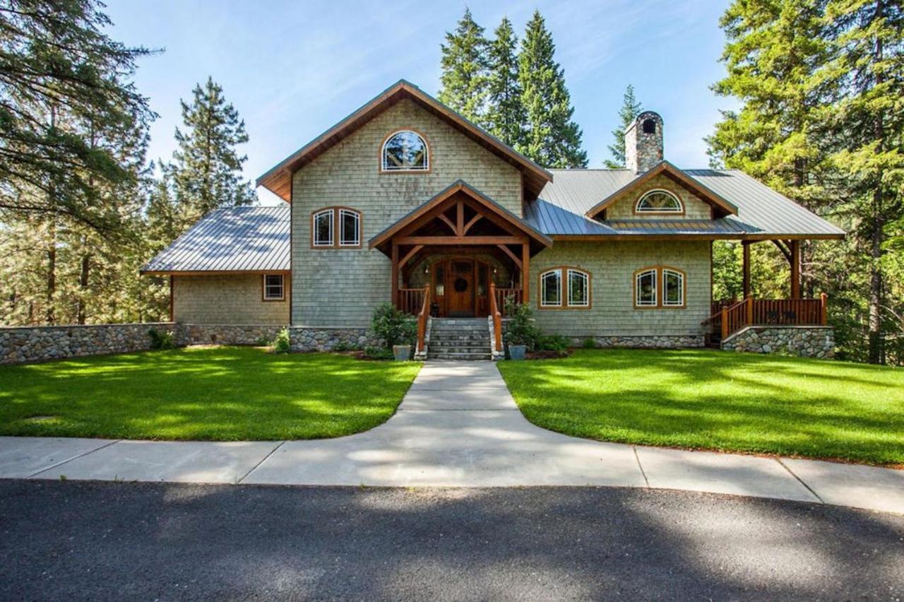 Snowgrass Lodge - River, Mountain Views & Hot Tub Leavenworth Extérieur photo